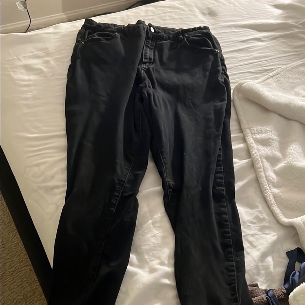 Black Jeans. Very comfortable!